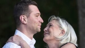 RN à huis clos : l’union sacrée avant la bataille