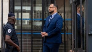 Sébastien Delogu (LFI) convoqué en justice après sa garde à vue pour outrage