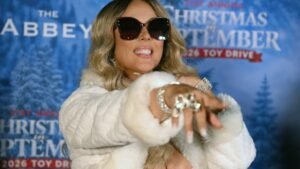 Un titre country égale le record légendaire de Mariah Carey