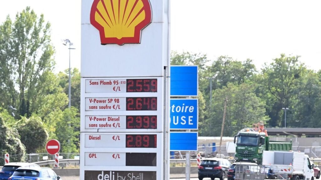 Prix du carburant : Lecornu coincé avant le budget 2027
