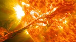 Le Soleil peut-il déclencher une super-éruption dévastatrice ?