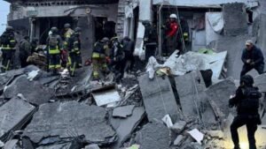 Zaporijia bombardée : huit morts dont trois enfants