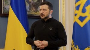 Trump lâche Zelensky et exige sa démission