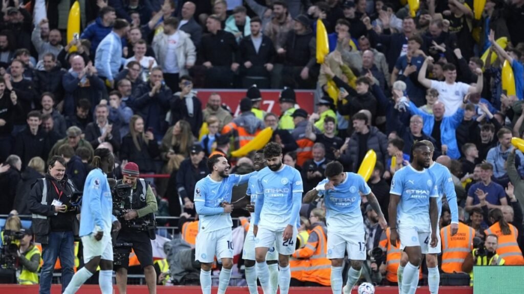 Manchester City écrase Liverpool 3-0 à Anfield