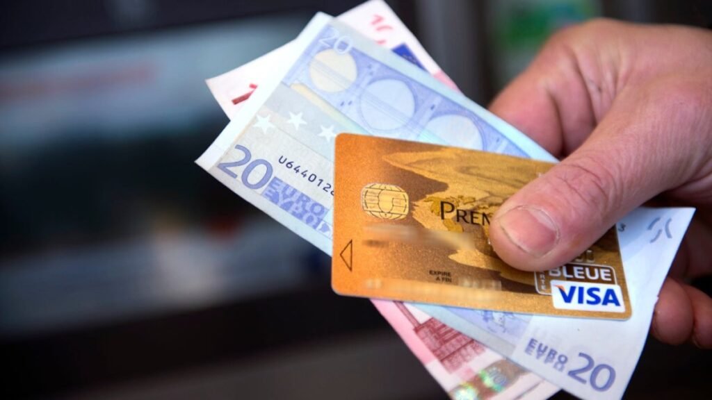 18% des Français à découvert chaque mois, et ça empire